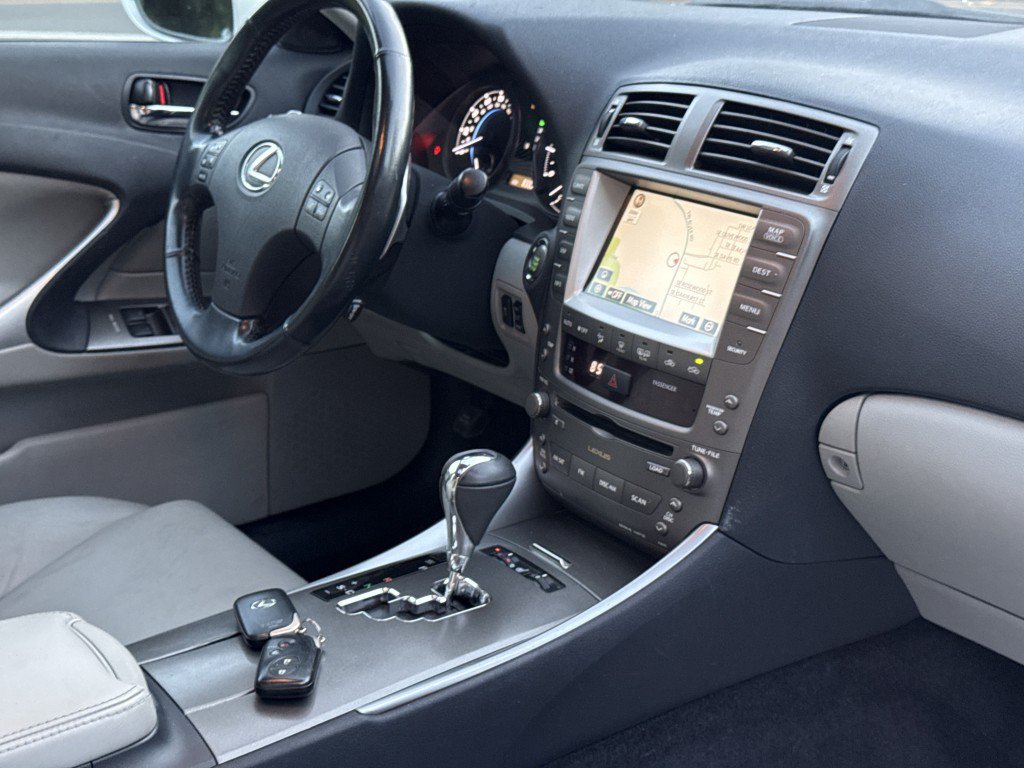 Used 2008 Lexus IS 250 AWD w/ Preferred Accessory Pkg image 16