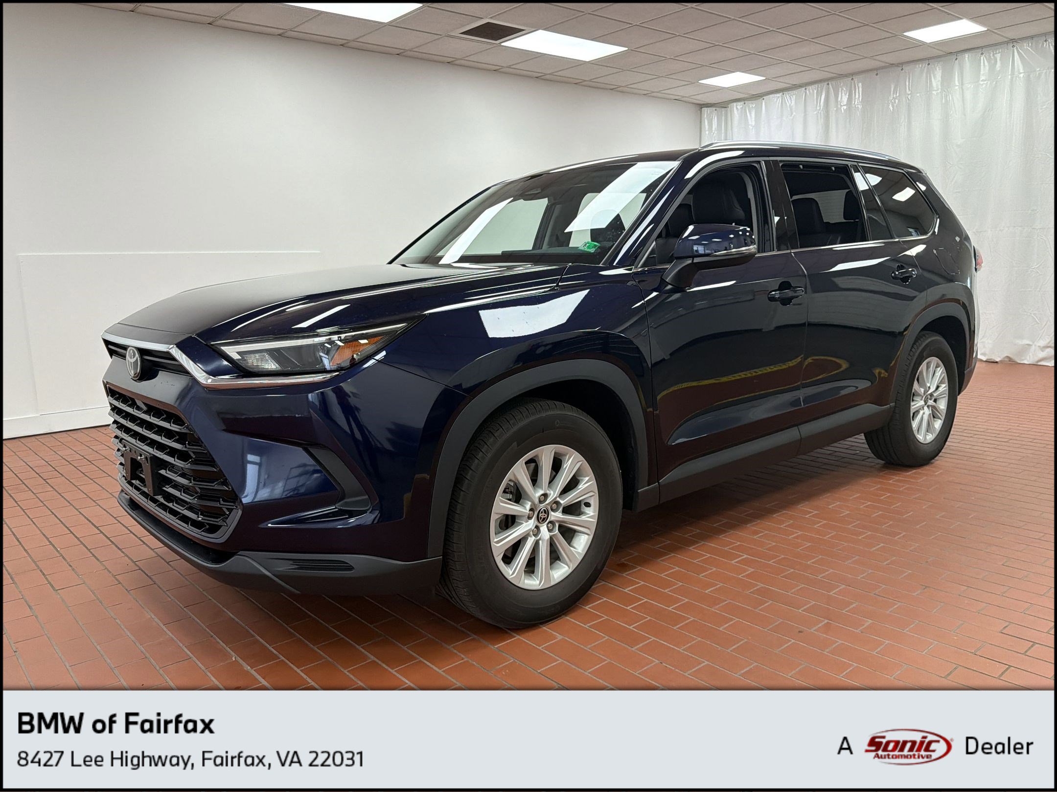 Used 2024 Toyota Grand Highlander Limited image 1