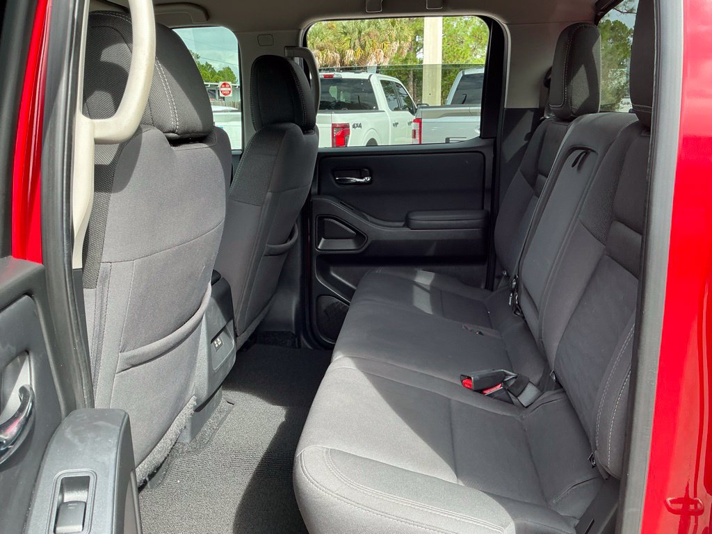 Used 2022 Nissan Frontier SV w/ Technology Package AWD/4WD image 25