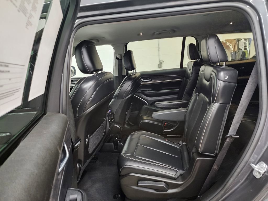 Used 2022 Jeep Grand Cherokee L Limited w/ MOPAR Finishing Package image 24