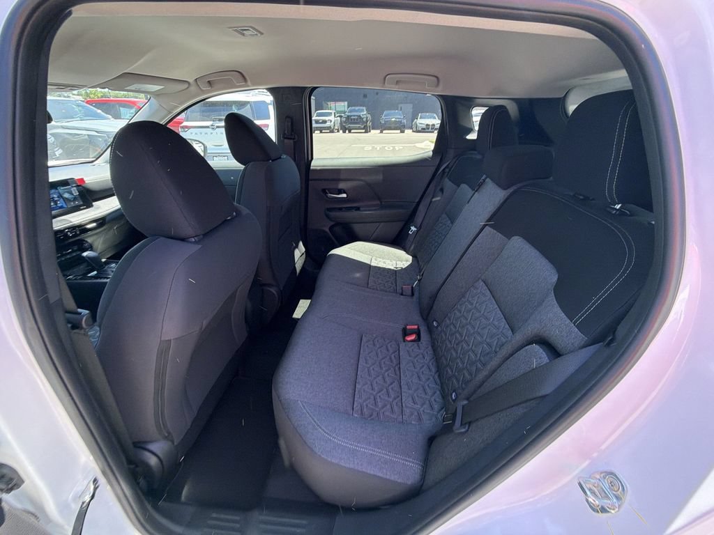 New 2026 Nissan Kicks SV w/ Cold Weather Package AWD/4WD image 18