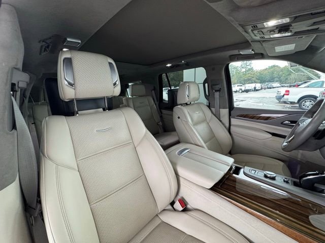 Used 2022 Cadillac Escalade Sport Platinum w/ Heavy-Duty Trailer Package image 19
