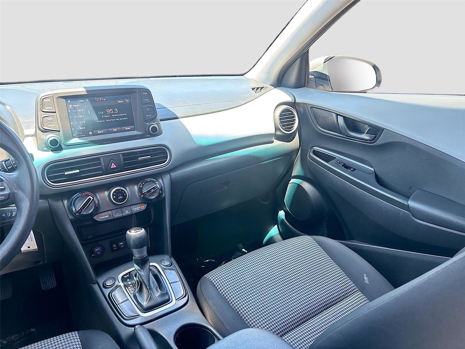 Used 2020 Hyundai Kona SE image 21