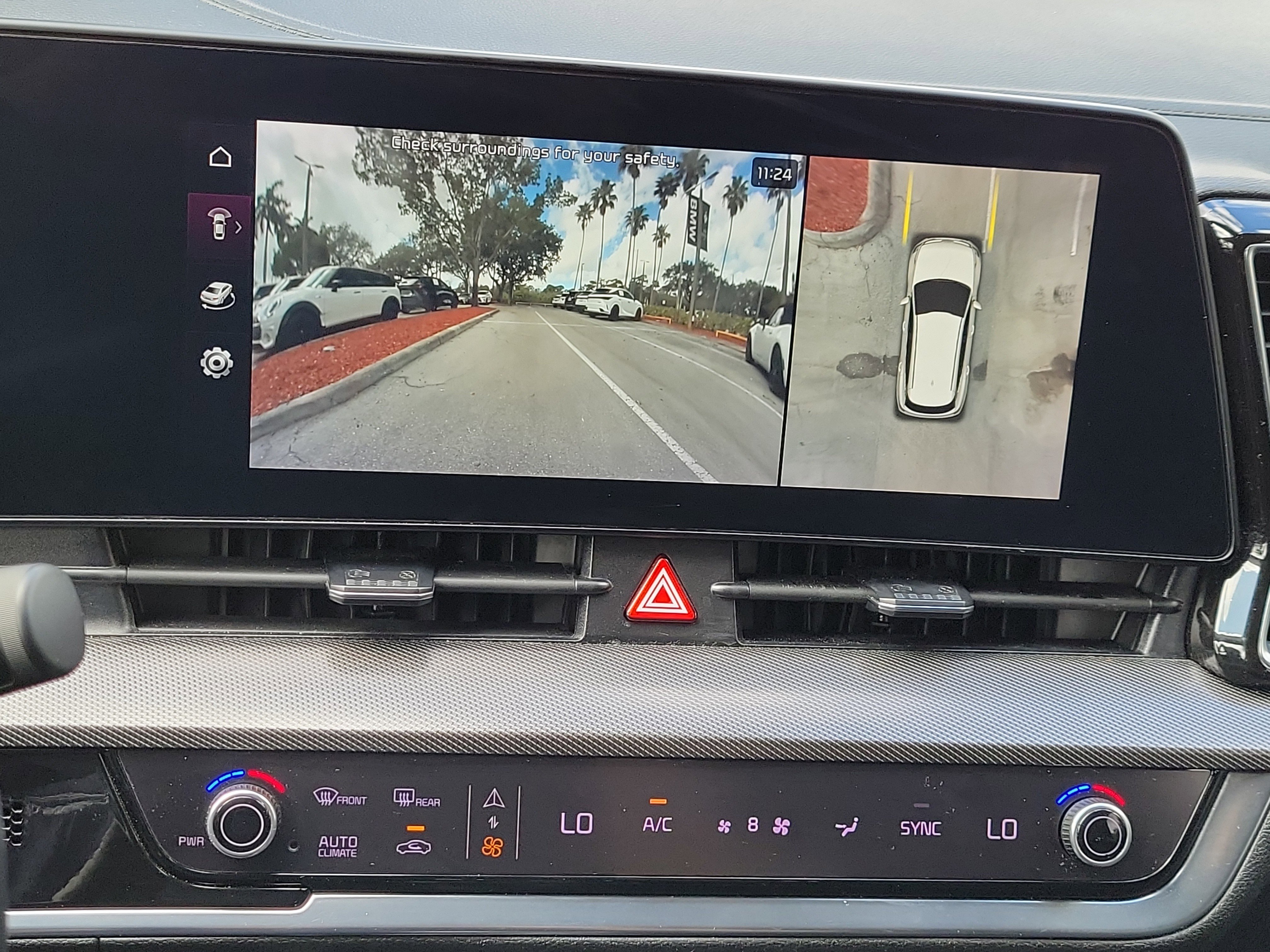 Used 2023 Kia Sportage SX image 25