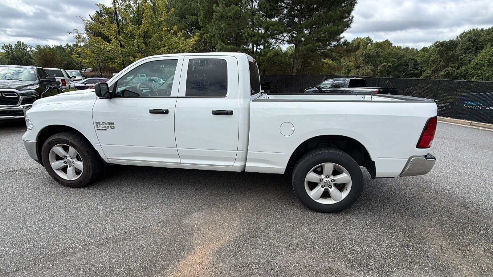Used 2024 RAM 1500 Classic SLT AWD/4WD image 11