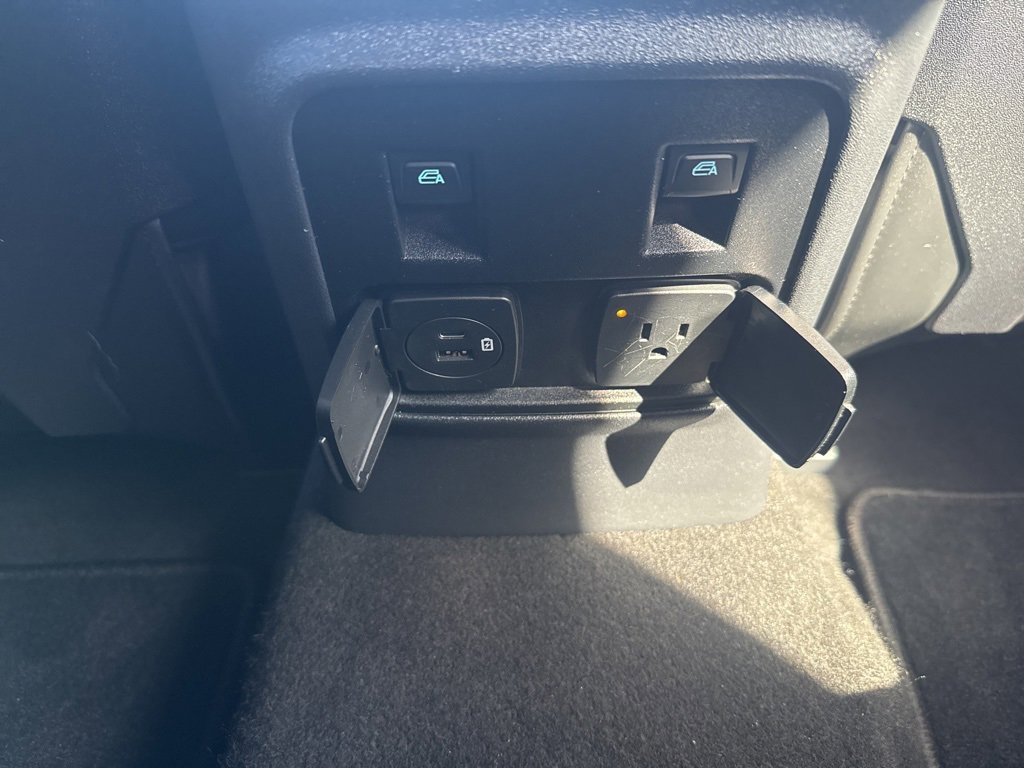 Used 2022 Ford Bronco Badlands image 29