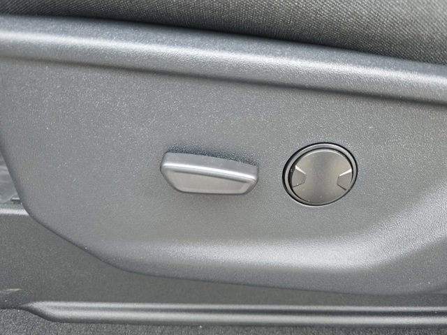 New 2025 Ford F350 XLT w/ Black Appearance Package image 16