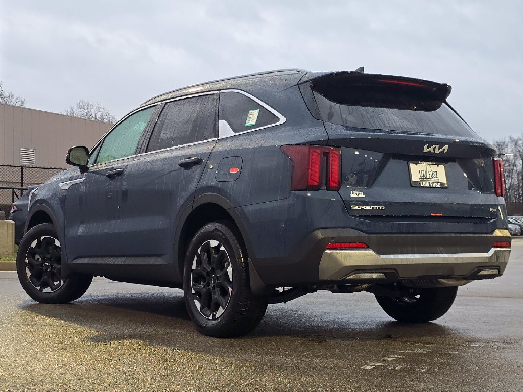 New 2026 Kia Sorento S AWD/4WD image 13