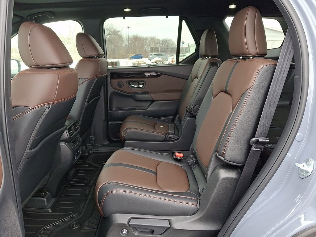 New 2026 Honda Pilot TrailSport image 6
