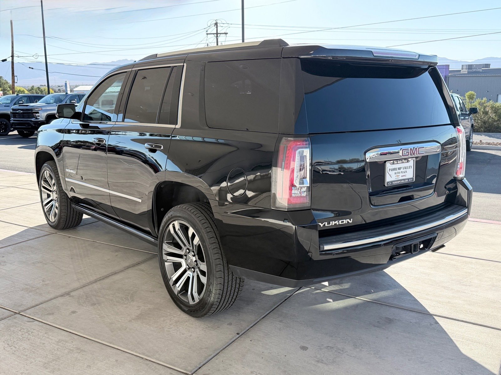 Used 2018 GMC Yukon Denali w/ Denali Ultimate Package image 5