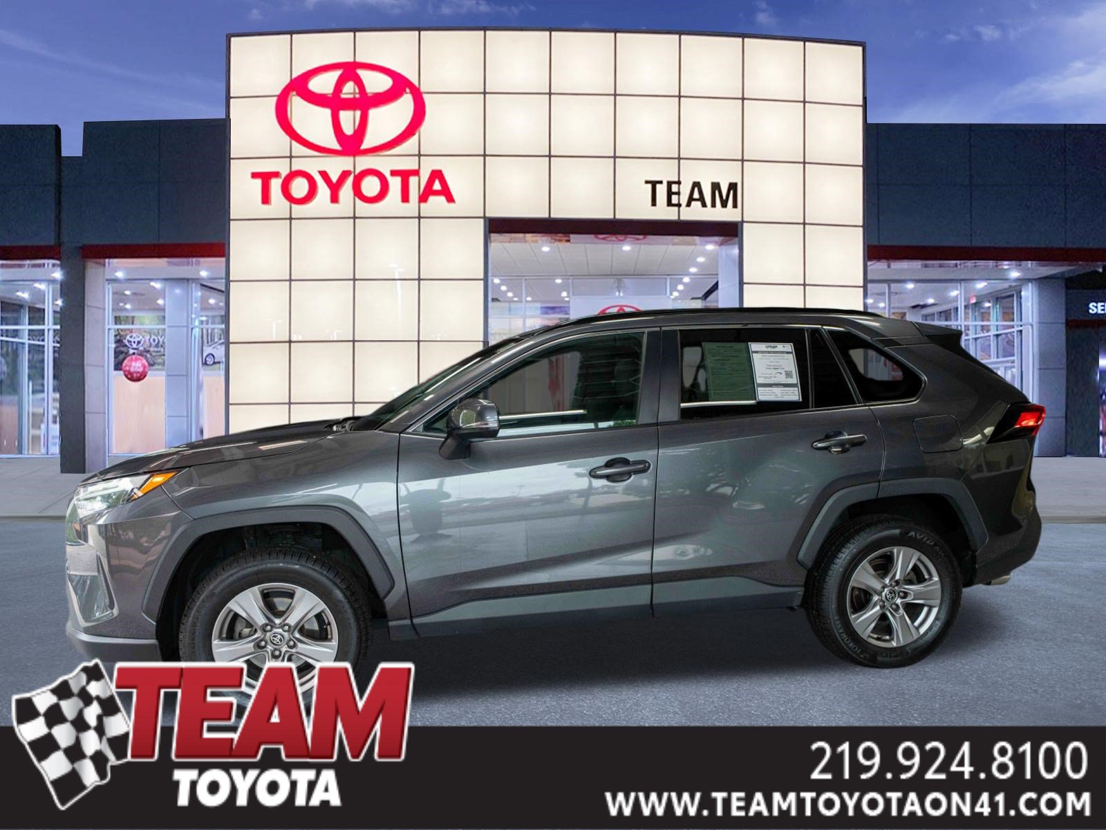 Used 2022 Toyota RAV4 XLE w/ Convenience Package AWD/4WD image 1