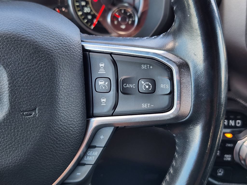 Used 2021 RAM 1500 Laramie AWD/4WD image 19