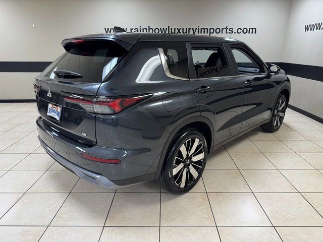 New 2026 Mitsubishi Outlander SE FWD image 6