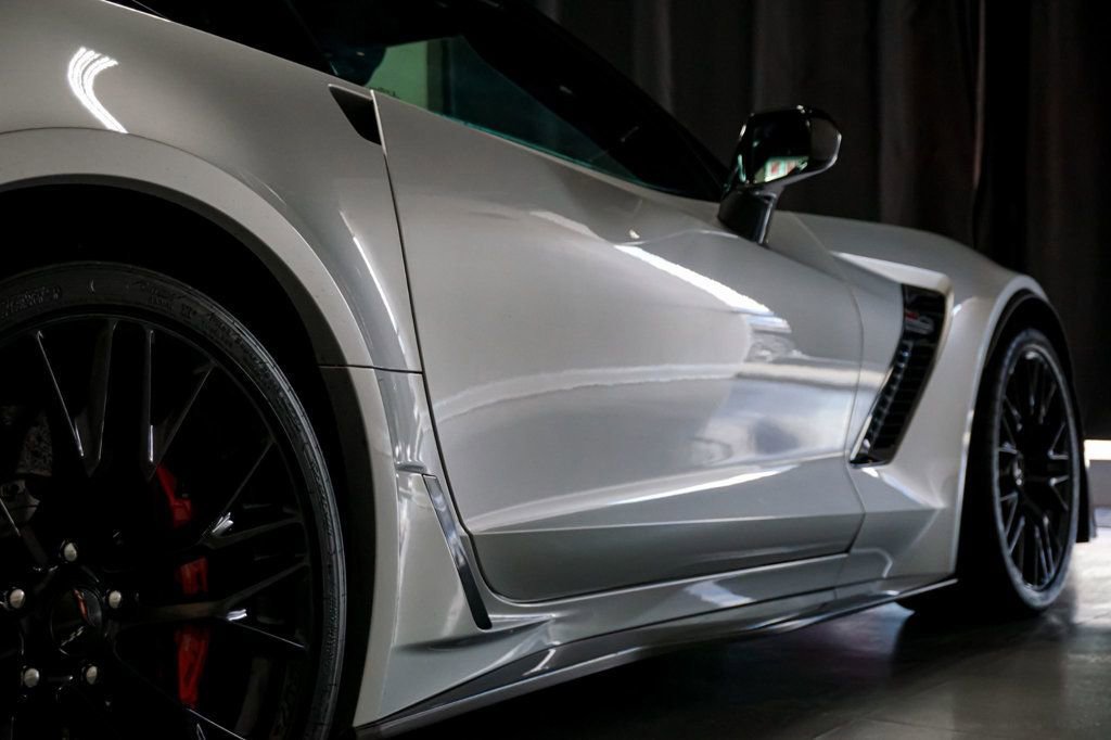 Used 2019 Chevrolet Corvette Z06 image 70