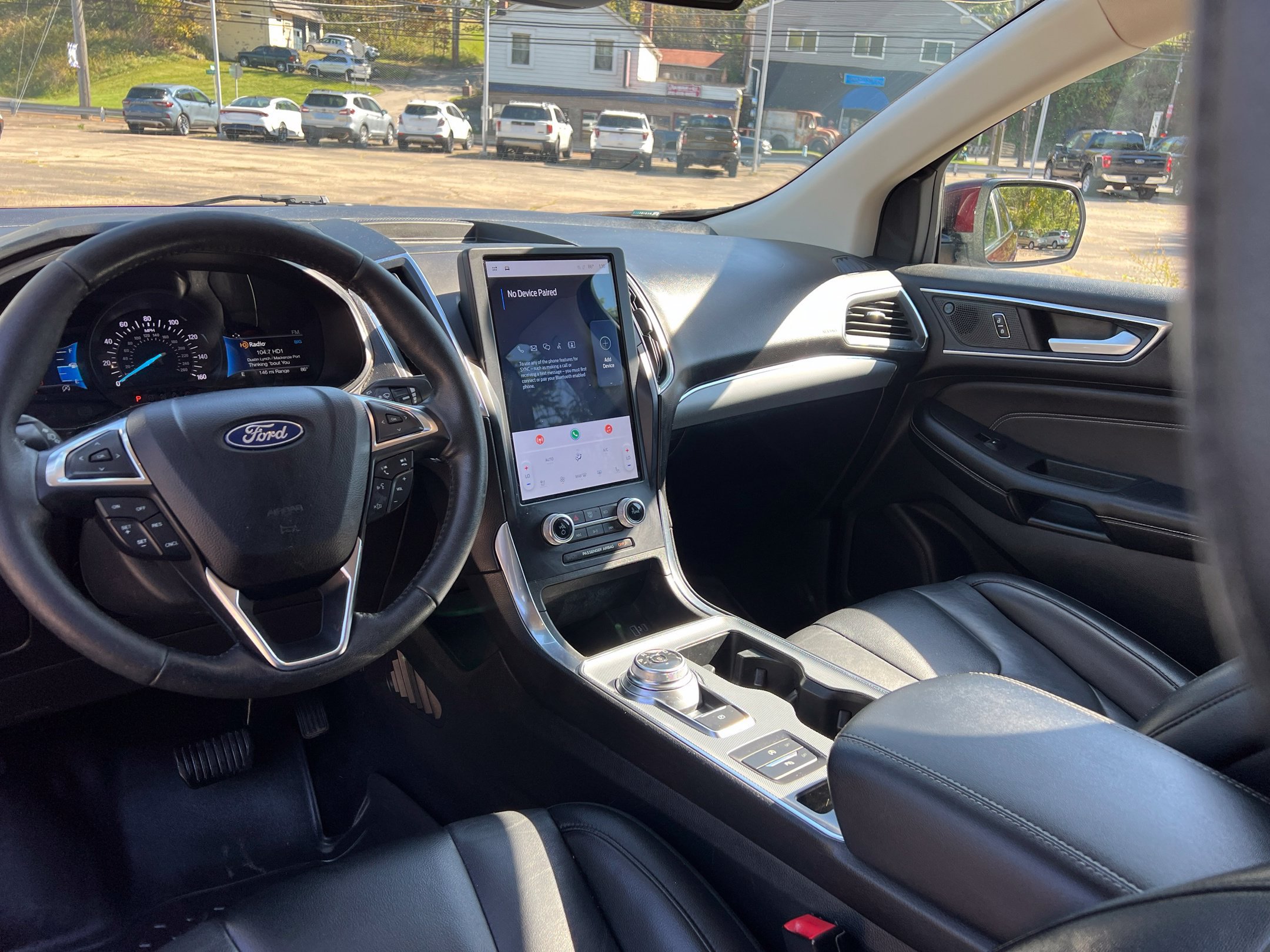 Used 2022 Ford Edge Titanium AWD/4WD image 21