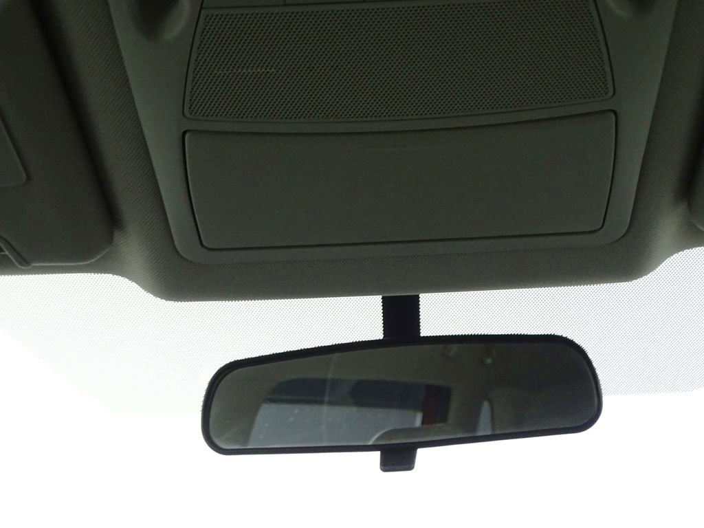 Used 2016 Nissan Rogue S w/ Appearance Package image 25