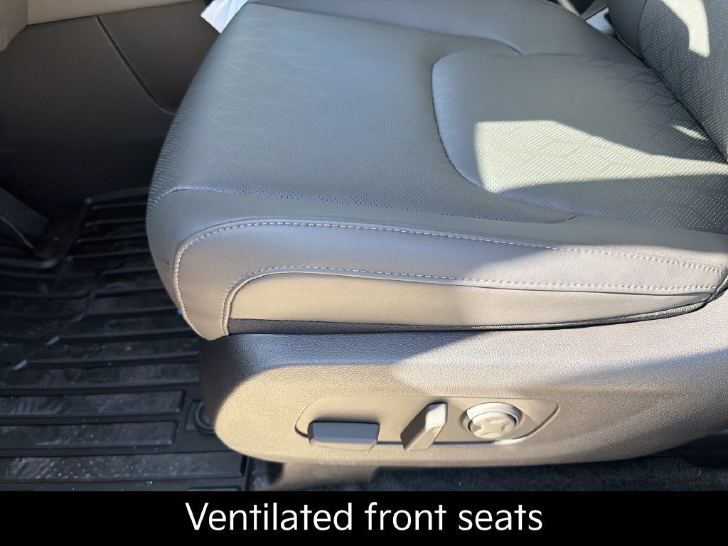New 2027 Kia Carnival SX FWD image 16