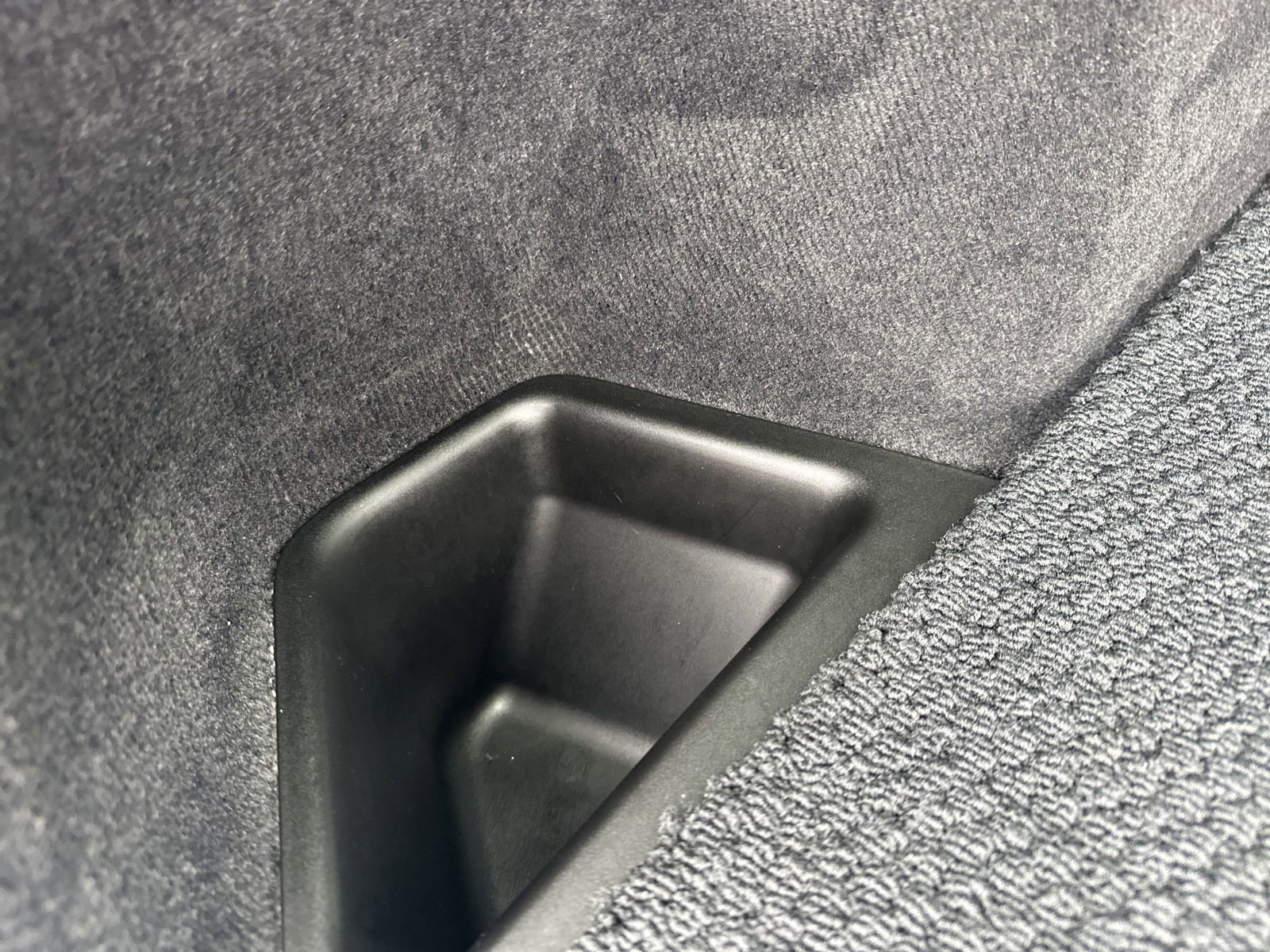 Used 2024 Jeep Grand Cherokee Summit w/ Luxury Tech Group V image 31