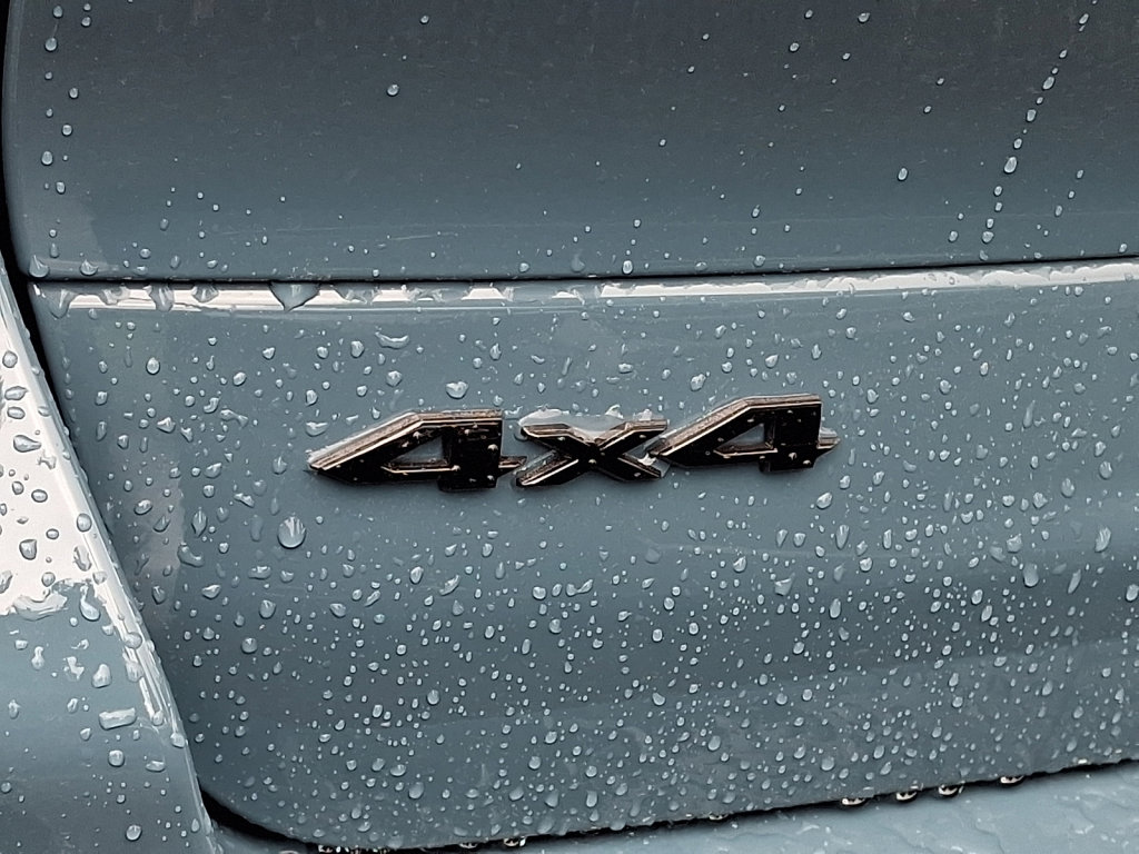 New 2026 Jeep Grand Cherokee L Limited AWD/4WD image 4