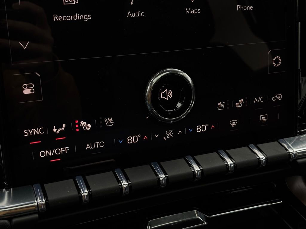 New 2026 GMC Yukon Denali w/ Sun & Power Step Package image 30