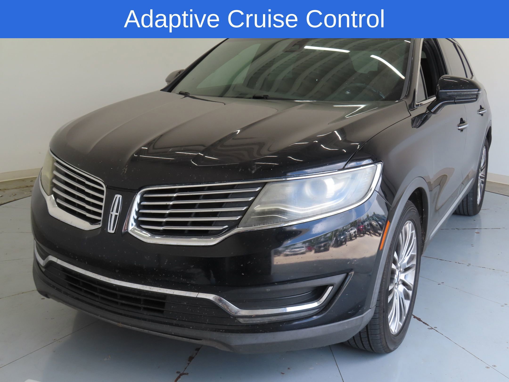 Used 2016 Lincoln MKX Reserve w/ Driver Assistance Package FWD image 9