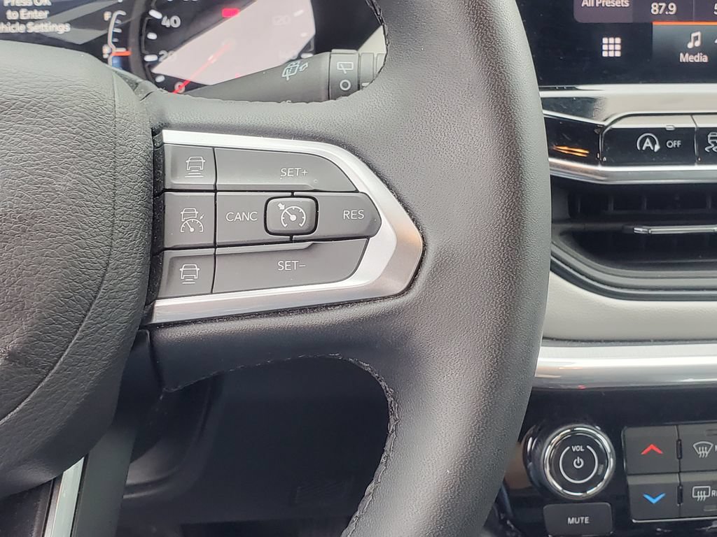 Used 2024 Jeep Compass Limited AWD/4WD image 15