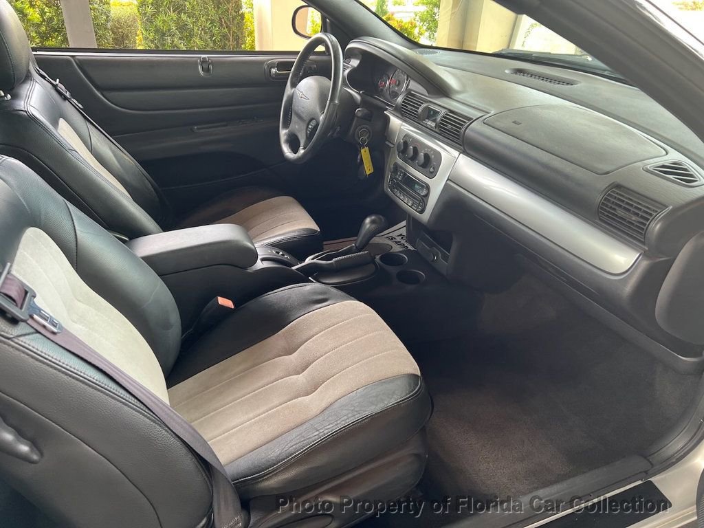Used 2004 Chrysler Sebring LXi image 9