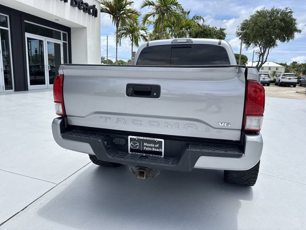 Used 2017 Toyota Tacoma TRD Sport w/ Tow Package RWD image 25