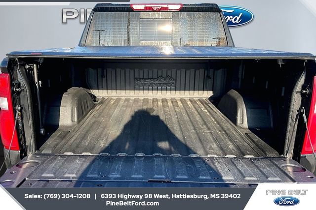 Used 2023 Chevrolet Silverado 1500 High Country w/ High Country Premium Package image 12