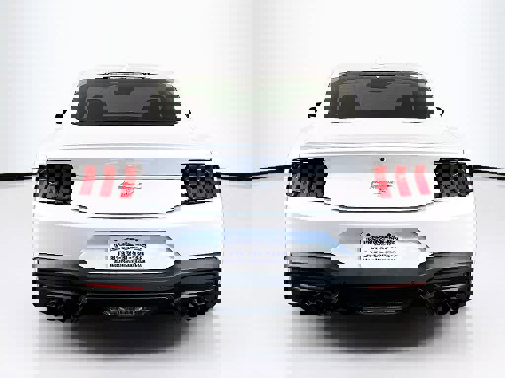 Used 2024 Ford Mustang Premium image 5