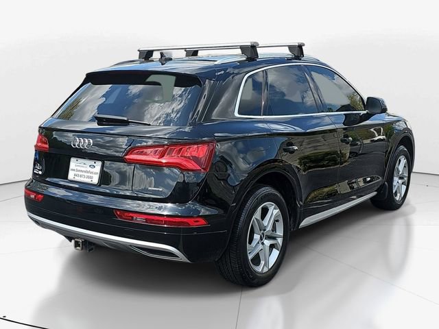 Used 2019 Audi Q5 2.0T Premium w/ Convenience Package AWD/4WD image 4