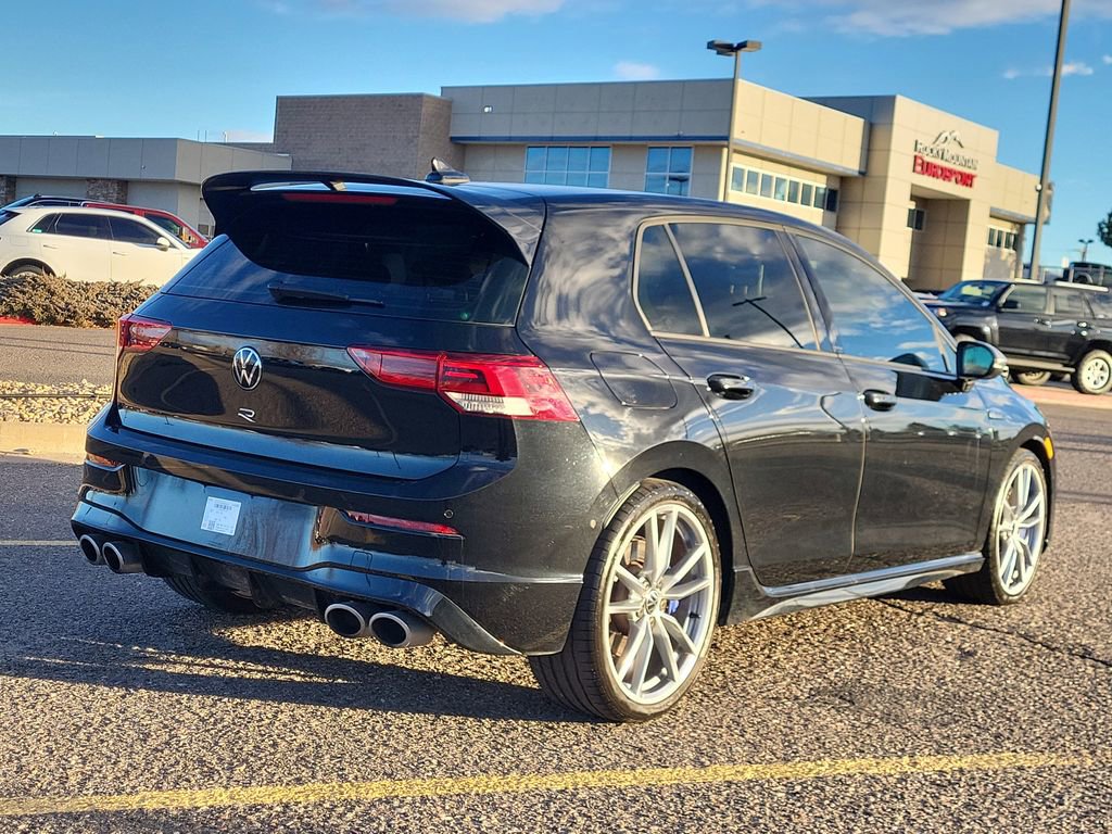 Used 2024 Volkswagen Golf R 2.0T image 4