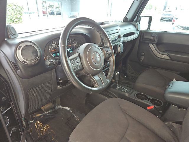 Used 2013 Jeep Wrangler Unlimited Sport w/ Connectivity Group image 14