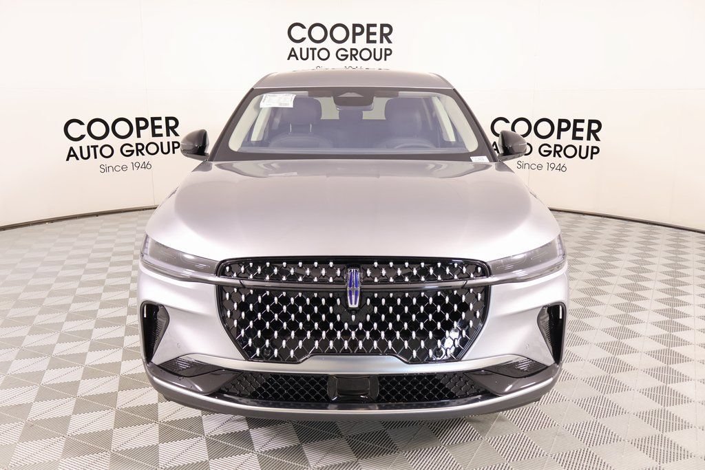 New 2026 Lincoln Nautilus Premier AWD/4WD image 9