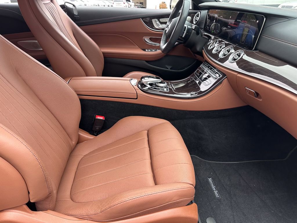 Used 2023 Mercedes-Benz E 450 Cabriolet image 41