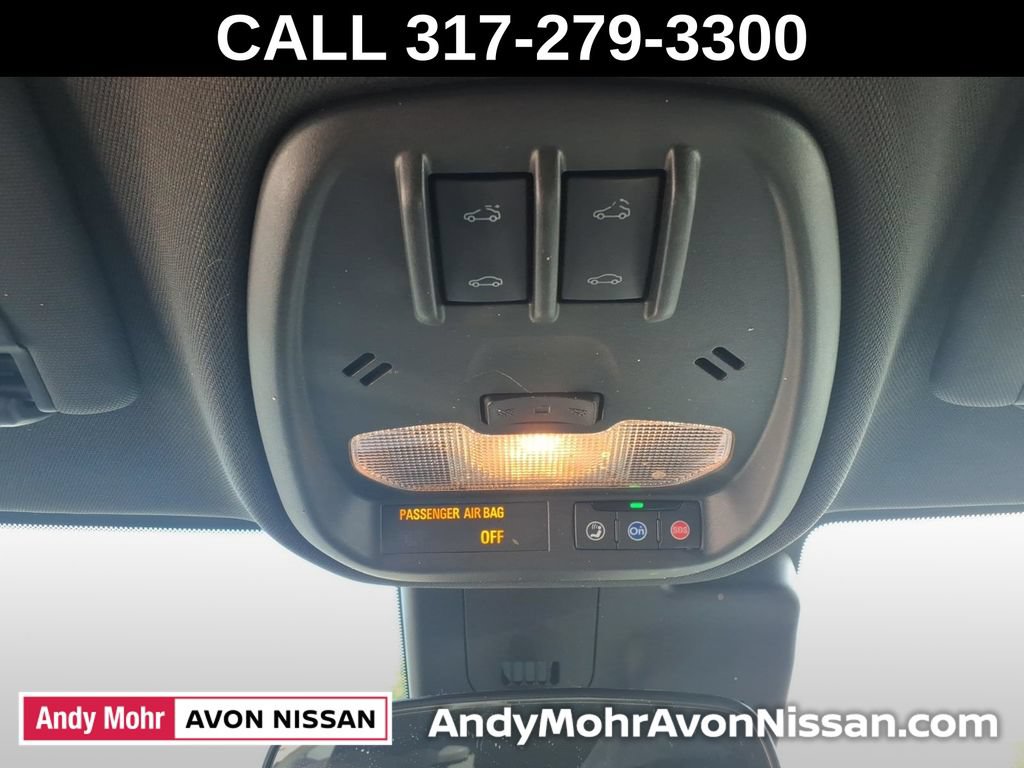 Used 2024 Chevrolet Trax RS w/ Sunroof Package FWD image 26