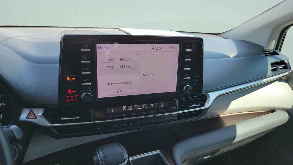 Certified 2021 Toyota Sienna XLE FWD image 16