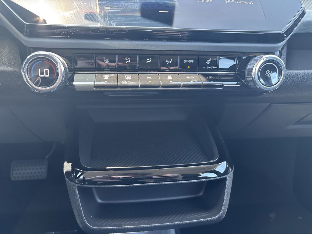 New 2027 Chevrolet Bolt LT w/ Comfort Package FWD image 18