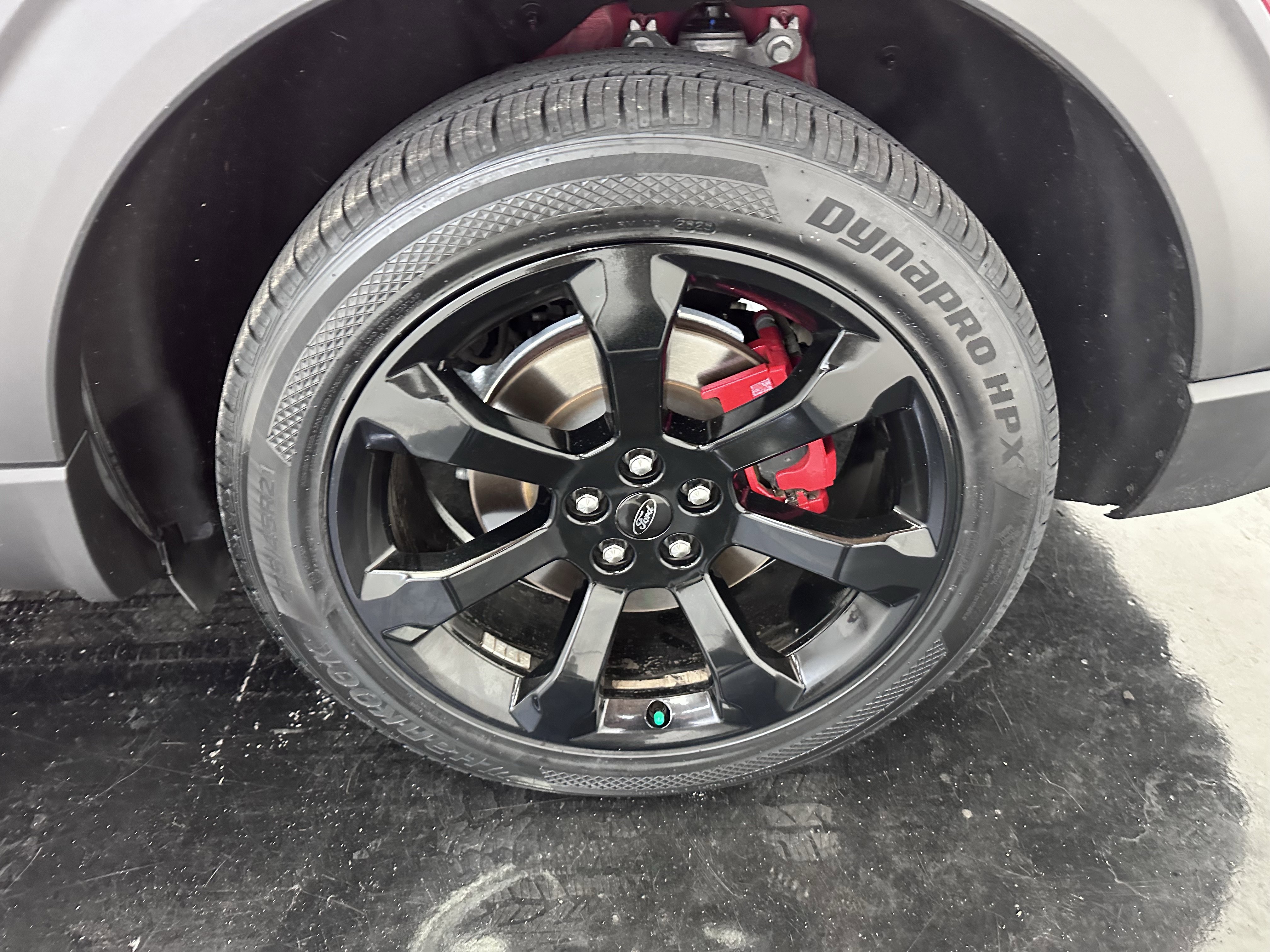 Used 2020 Ford Explorer ST w/ ST Street Pack image 21