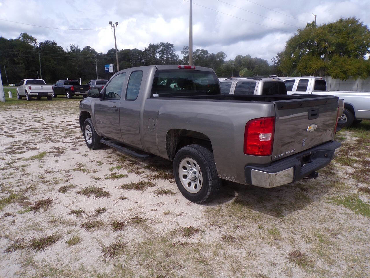 Used 2009 Chevrolet Silverado 1500 W/T image 4