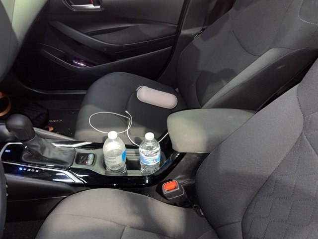 Used 2021 Toyota Corolla LE image 4