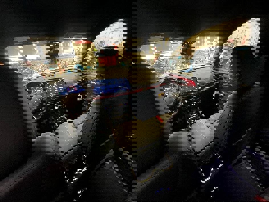 New 2026 Chevrolet Traverse RS w/ LPO, Floor Liner Package image 3