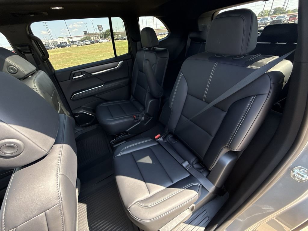 New 2026 GMC Acadia Elevation w/ Elevation Premium Package image 21