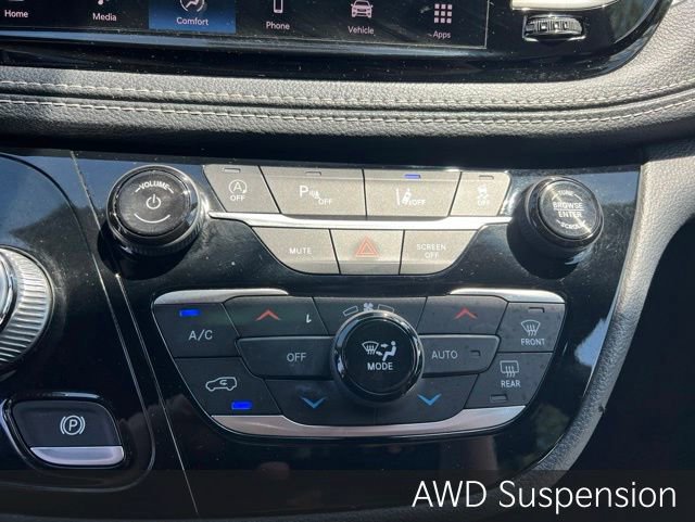 Used 2021 Chrysler Pacifica Touring-L w/ Uconnect Theater Family Group AWD/4WD image 21