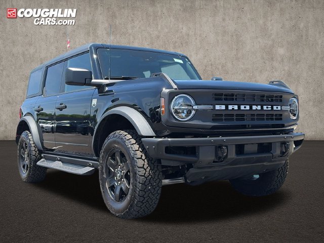 New 2025 Ford Bronco Big Bend w/ Black Diamond Package