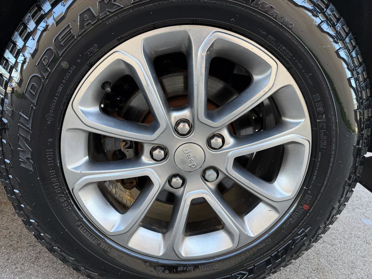 Used 2015 Jeep Grand Cherokee Limited image 15