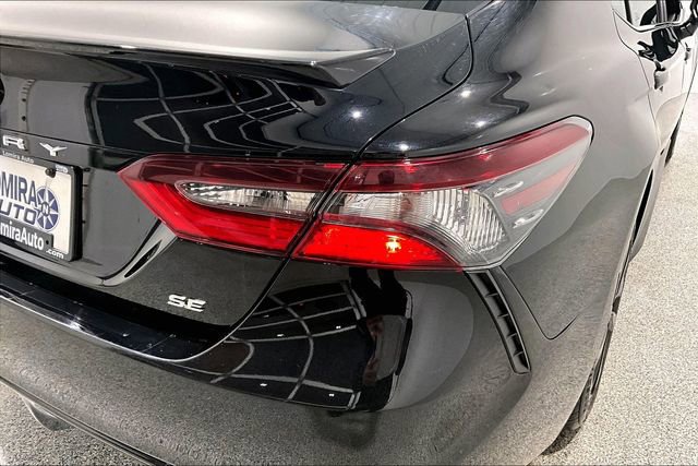 Used 2024 Toyota Camry SE image 24