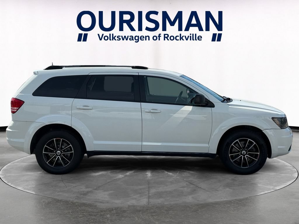 Used 2018 Dodge Journey SE w/ Blacktop Package FWD image 7