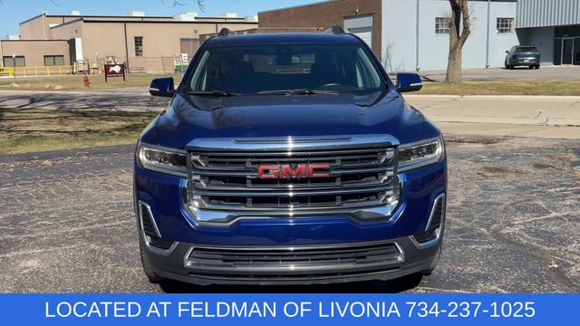 Certified 2023 GMC Acadia SLE w/ Driver Convenience Package image 3