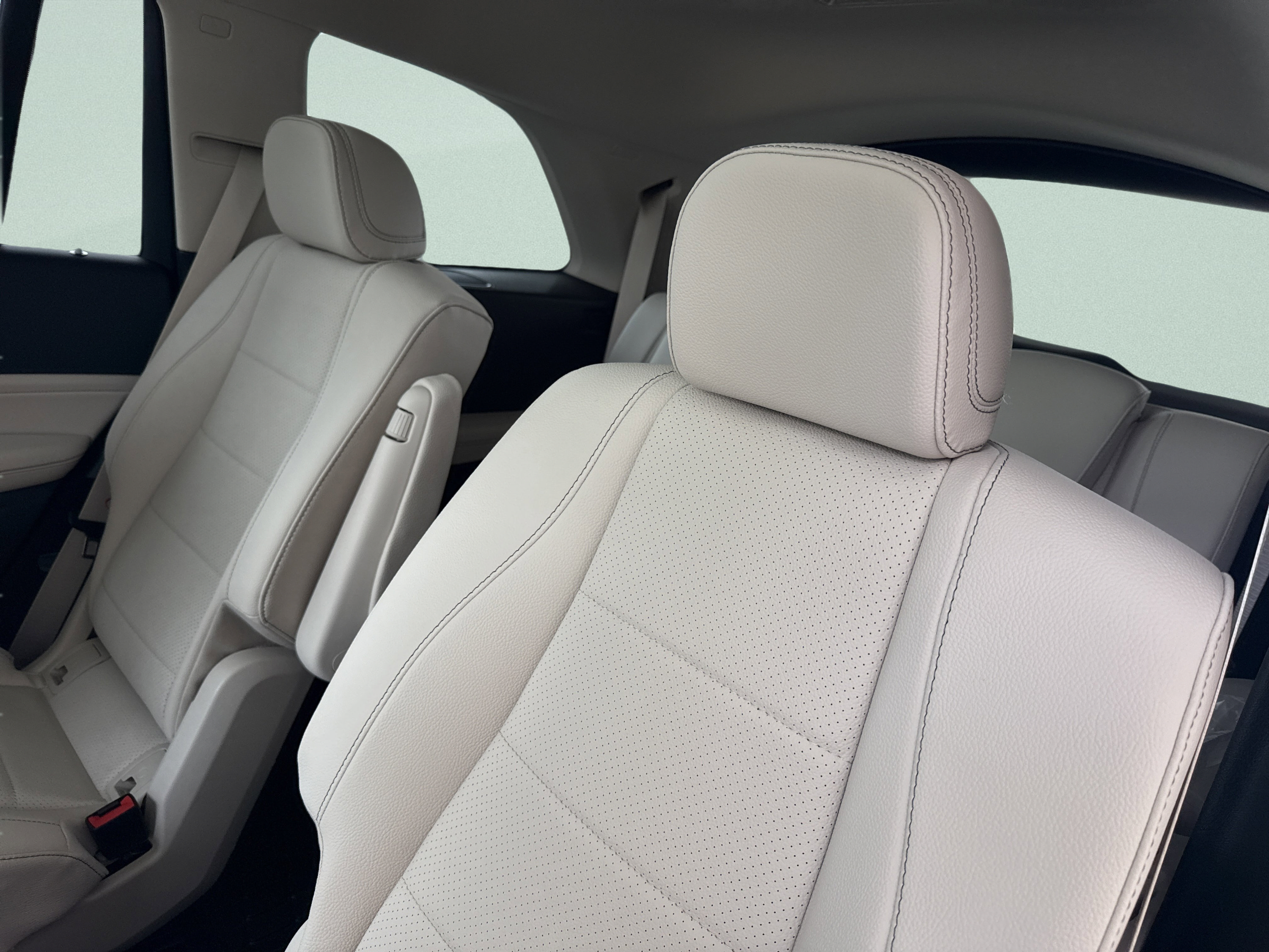 Certified 2026 Mercedes-Benz GLS 450 4MATIC image 35
